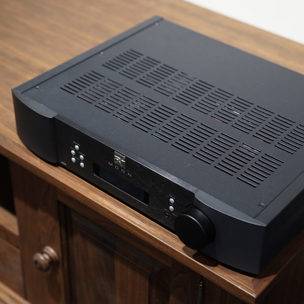 moon ace integrated amplifier